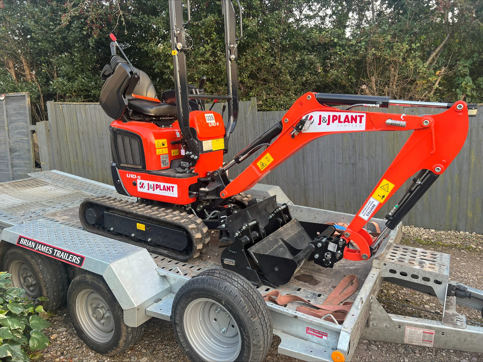 J & J Plant Ltd Plant & Tool Hire in Nottinghamshire & Derbyshire